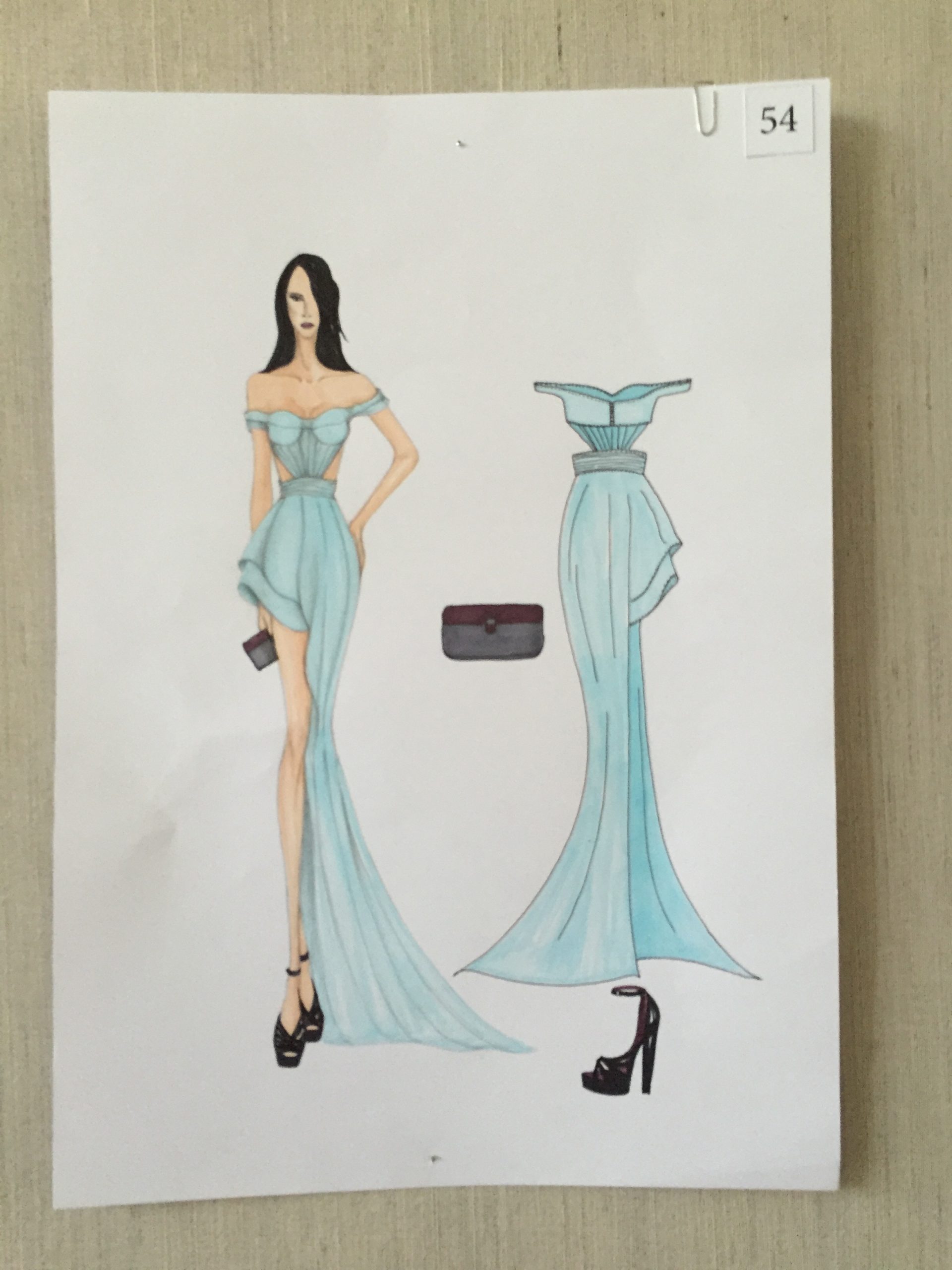 İEU II. Liseler Arası Moda Tasarım yarışması birincisi: Gözde Musluoğlu